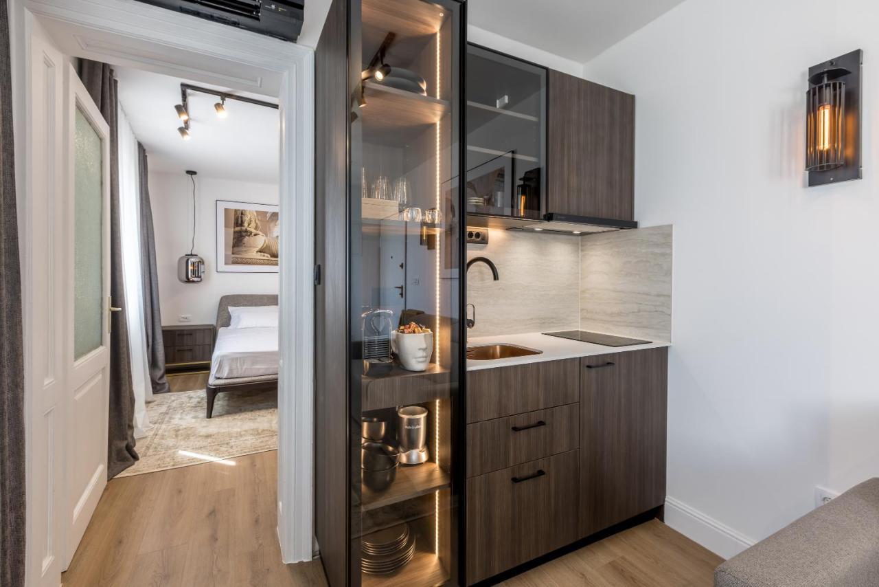 Palazzo Romano Suite 1 Split Exterior photo
